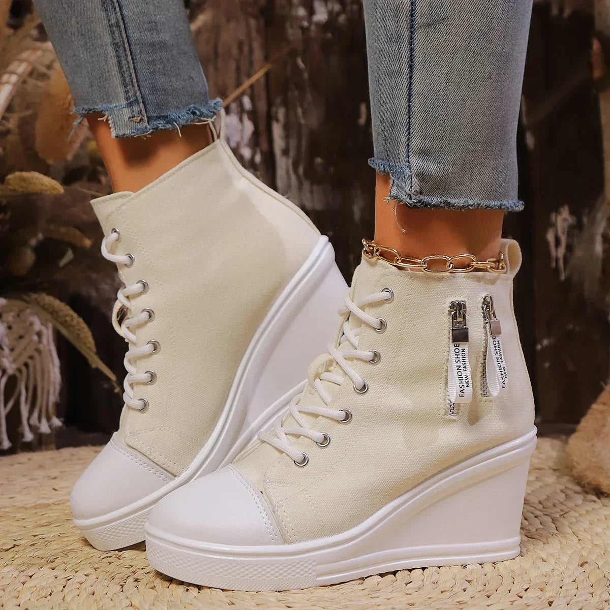 LYZANE | Elegant wedge sneaker met ritssluiting en verborgen hak