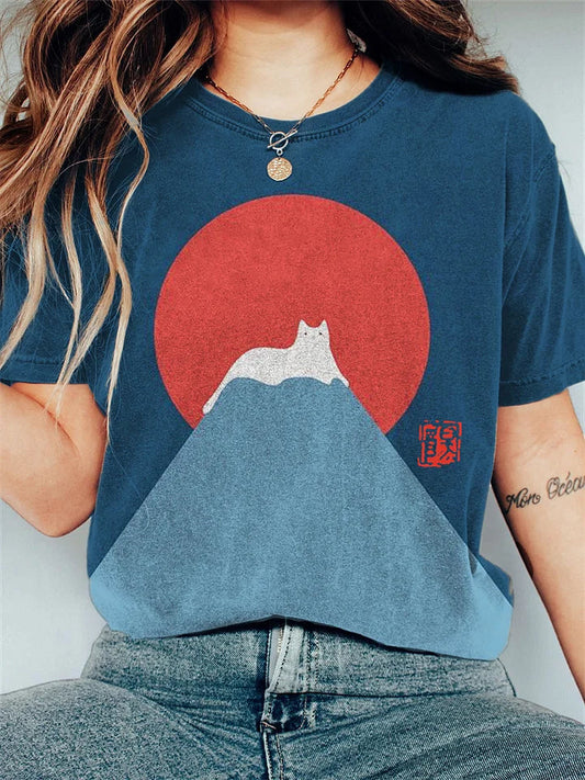 MAISA | Grafisch T-shirt met Kat & Bergprint
