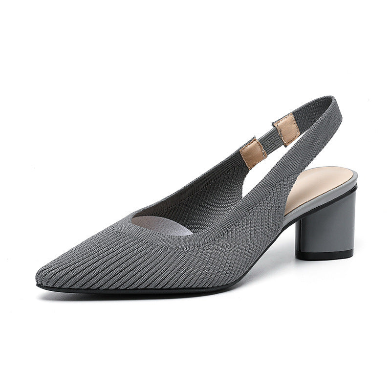Elaria | Slingback Hakken met Puntige Neus en Blokhak