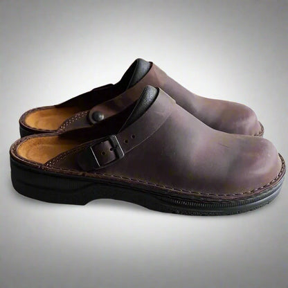 Brivon | Unisex Suède Clogs met Verstelbare Gesp