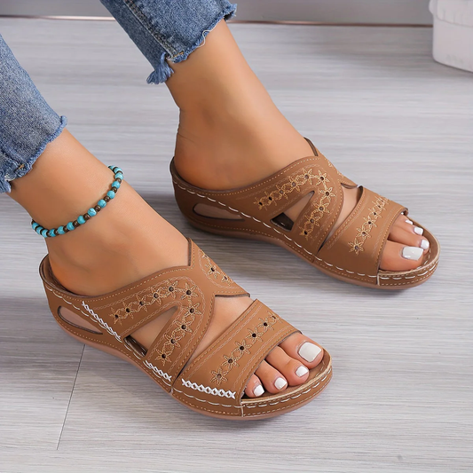 Noriva | Orthopedische Comfortslippers met Open Sleehak