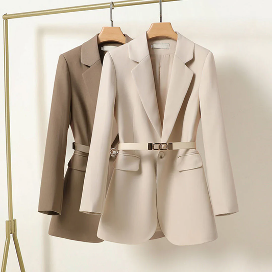 ORLÉA | Damesblazer met ceintuur – Getailleerd model met reverskraag