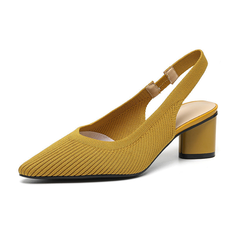 Elaria | Slingback Hakken met Puntige Neus en Blokhak